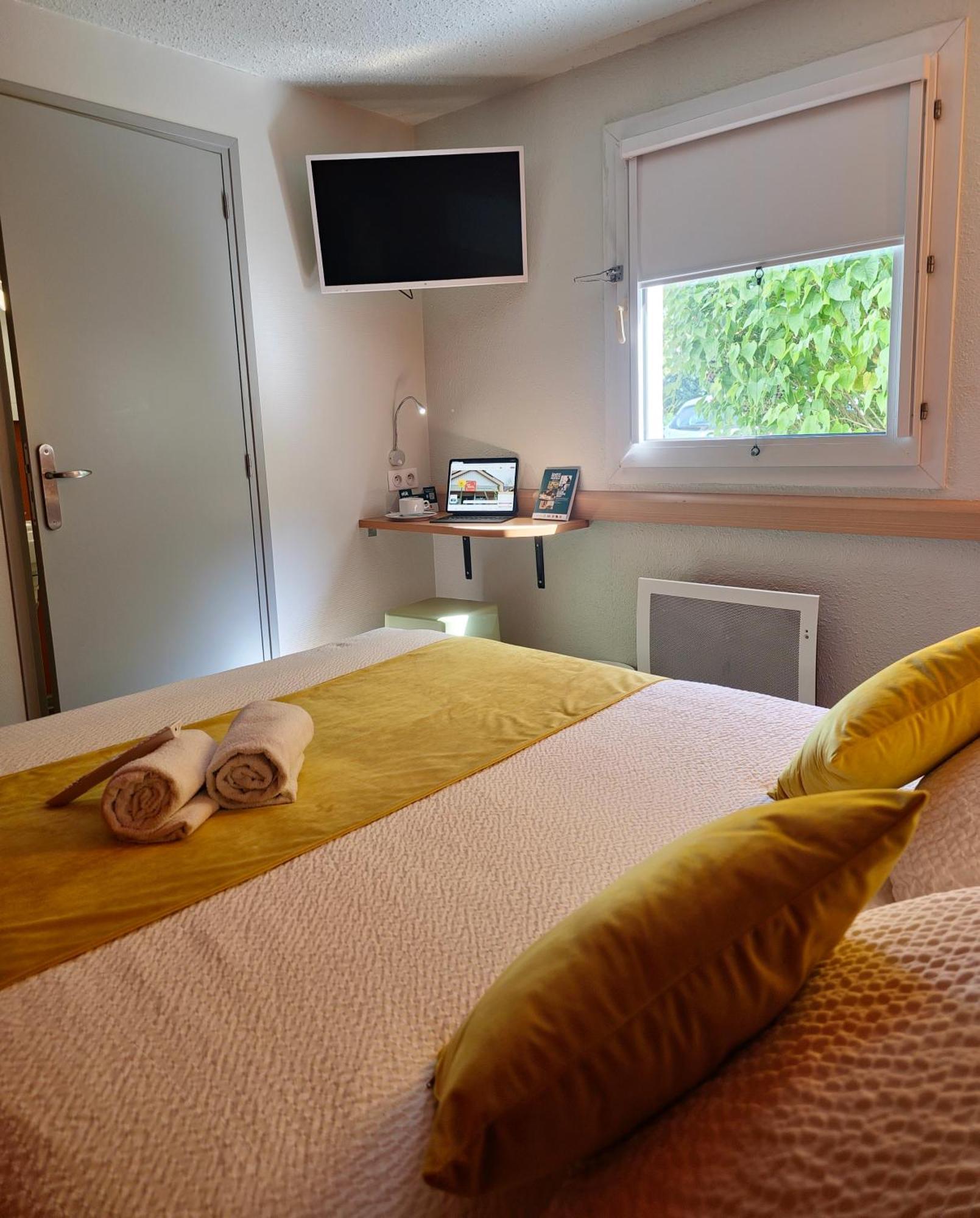 Cit'Hotel Design Booking Evry Saint-Germain-Les-Corbeil Senart Exterior foto