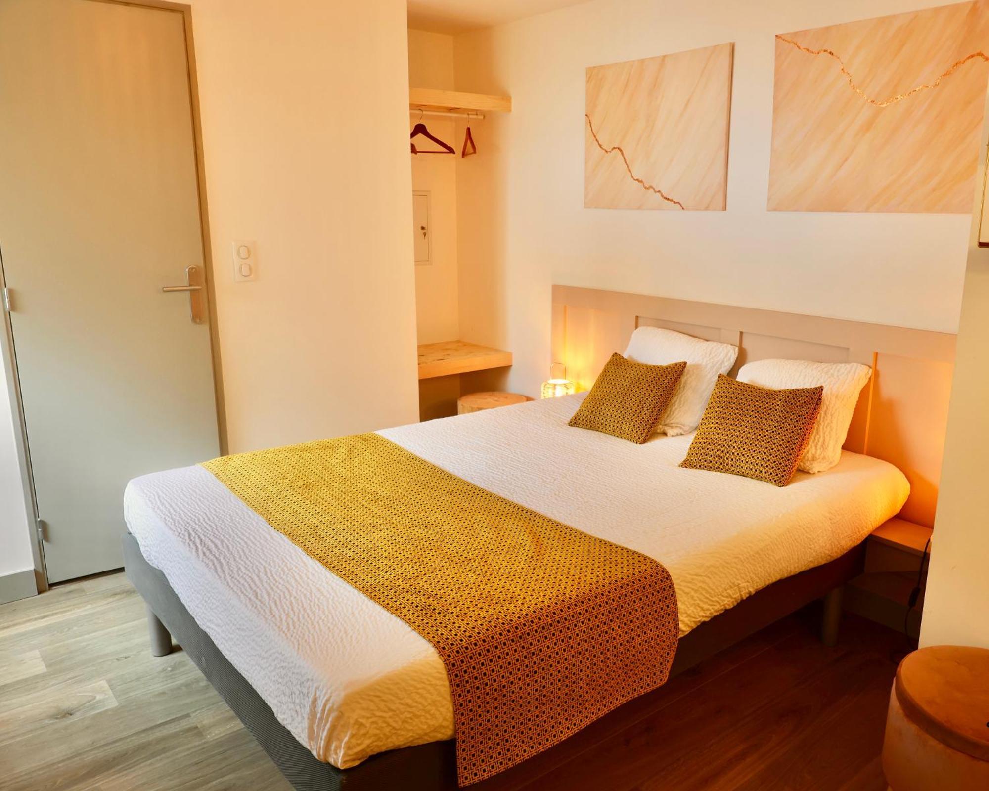 Cit'Hotel Design Booking Evry Saint-Germain-Les-Corbeil Senart Exterior foto
